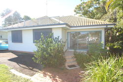 Day & Grimes Real Estate - Commercial Space - Nambour